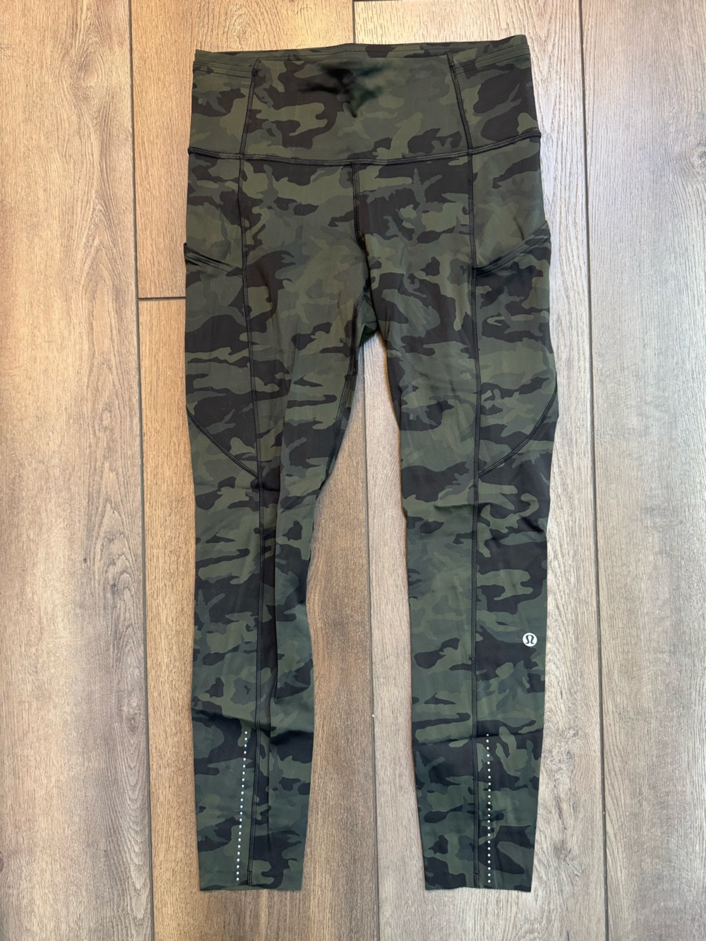 LIKE NEW-lululemon Camo Performance Leggings - Olive Green Camo
